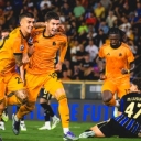 Pisa 0-1 Roma: Soul&eacute; illumina la ripresa, seconda vittoria consecutiva per GasperiniNella seconda giornata della Serie A 2025/26, la Roma conquista un altro successo esterno, battendo il Pisa per 0-1 grazie al gol decisivo di Mat&iacute;as Soul&eacute; al 55&prime;. Un risultato che conferma la partenza in perfetto equilibrio della squadra di Gian Piero Gasperini, ora a punteggio pieno.Cronaca in 5 momenti chiavePrimo tempo sottotono: la Roma fatica a costruire gioco, mentre il Pisa va vicino al vantaggio con Meister che colpisce di testa ma trova un super Svilar a opporsi.La svolta al 55&prime;: l
